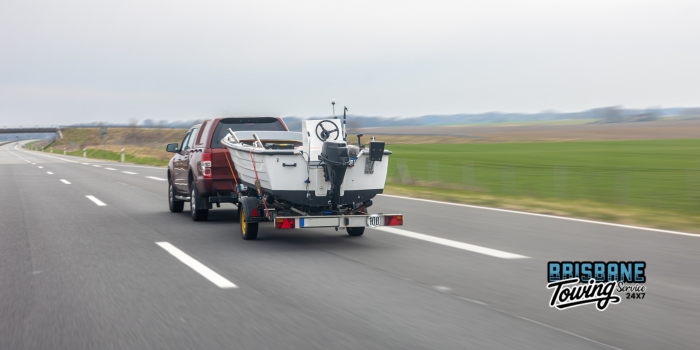 How Professional Boat Towing Protects Your Boat During Transport